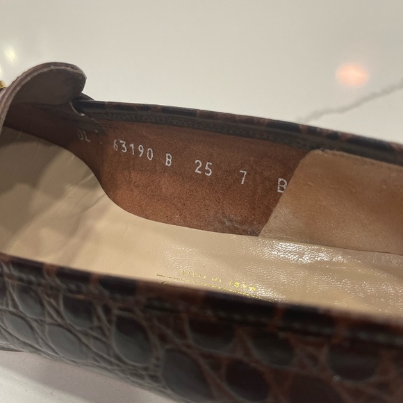 Ferragamo Newport 2 cm Martine Calf Croc PRT Size 7B - Picture 5 of 13